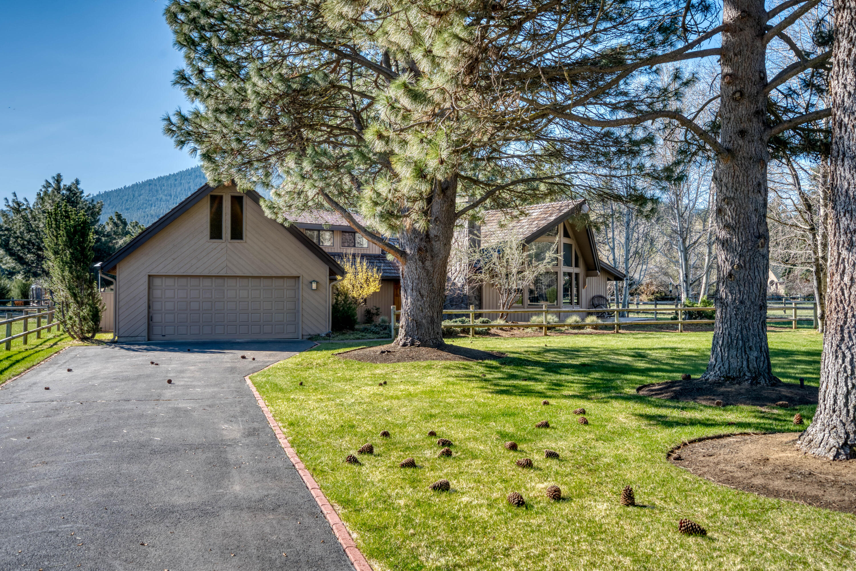 Metolius Meadows - Residential