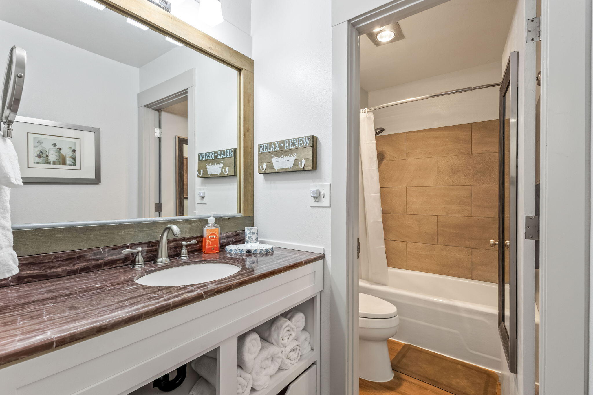 Inn Of The 7th - Residential