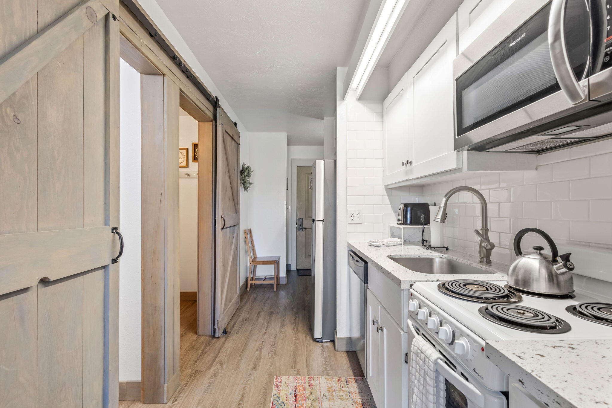 Inn Of The 7th - Residential