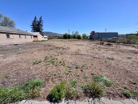 337 Commercial Street 3000 & 3101 Klamath Falls OR 97601