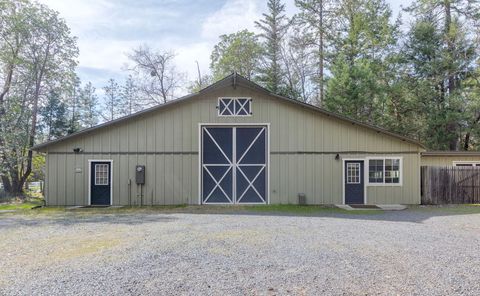 Tiny photo for 444 Sheraton Drive, Williams, OR 97544 (MLS # 220217827)