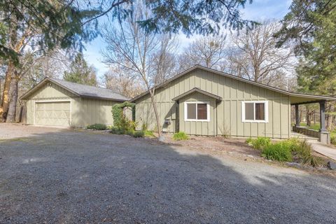 Tiny photo for 444 Sheraton Drive, Williams, OR 97544 (MLS # 220217827)