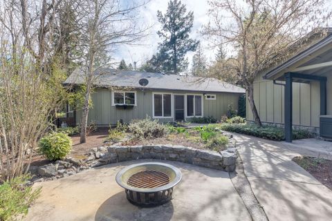 Tiny photo for 444 Sheraton Drive, Williams, OR 97544 (MLS # 220217827)
