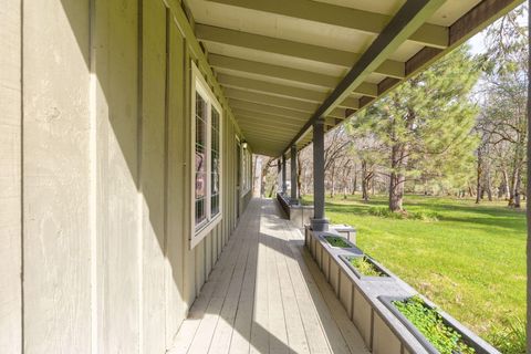 Tiny photo for 444 Sheraton Drive, Williams, OR 97544 (MLS # 220217827)