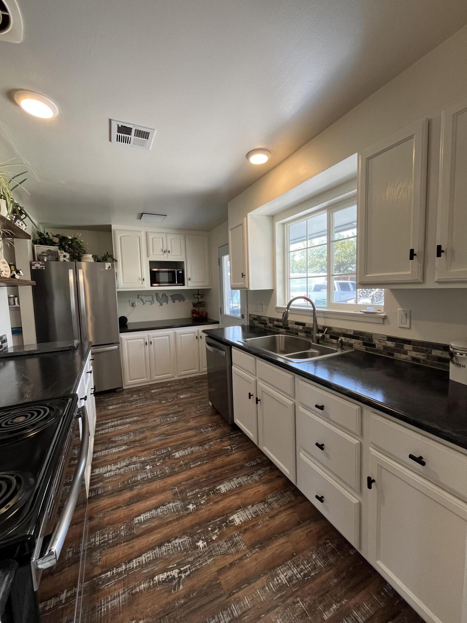 Falcon Heights Condominiums -Stage I - Residential