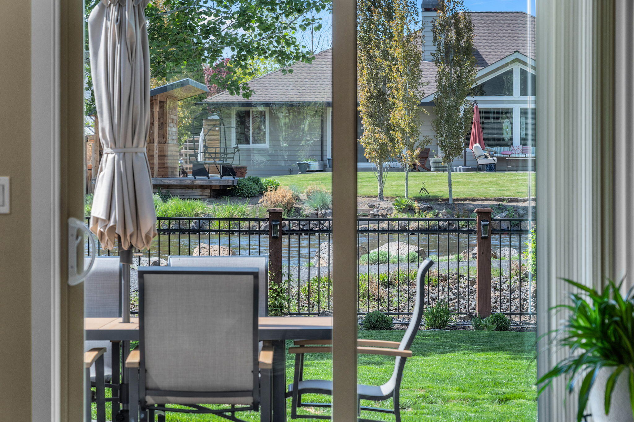 Lava Ridges - Residential