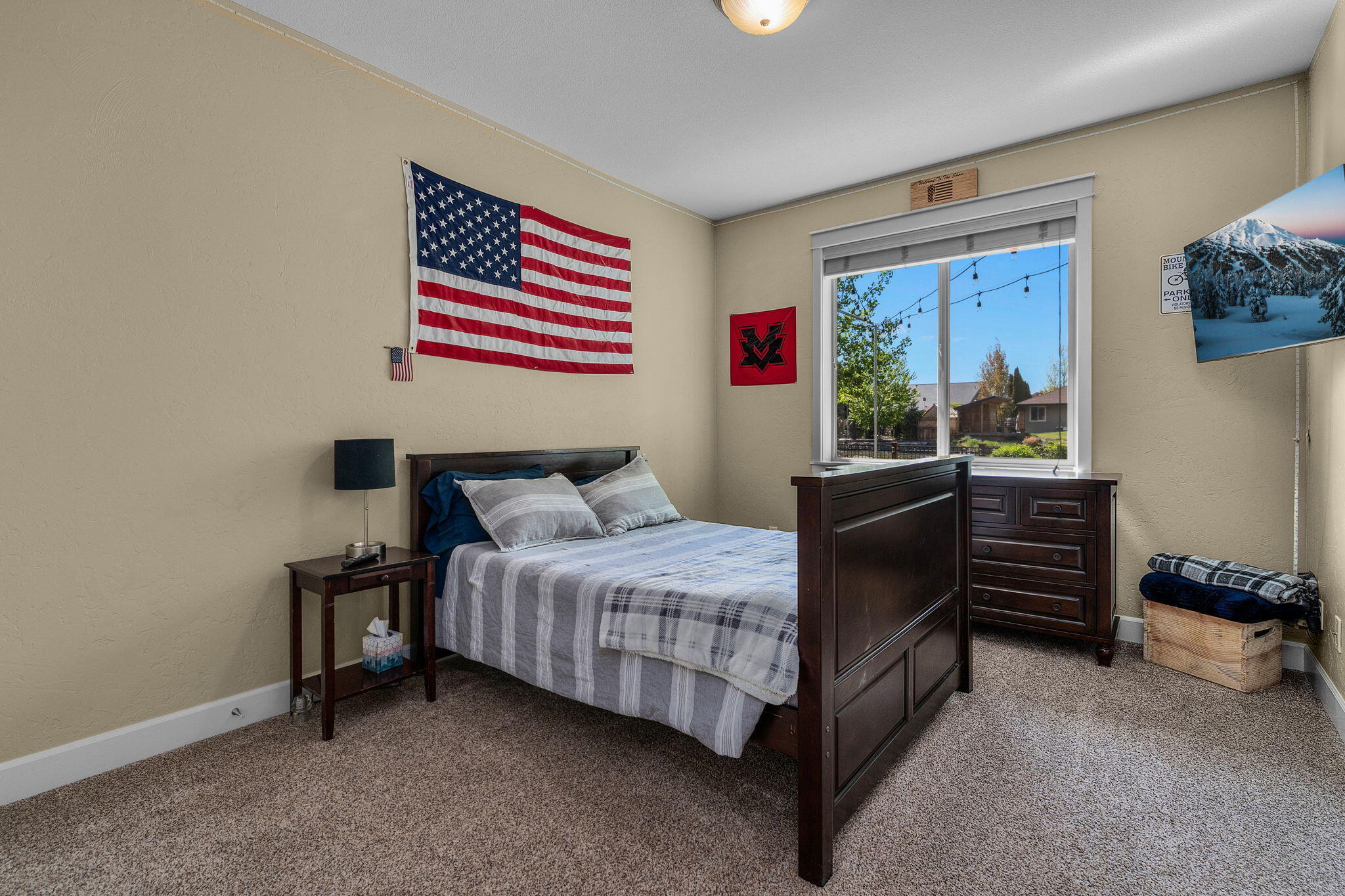 Lava Ridges - Residential