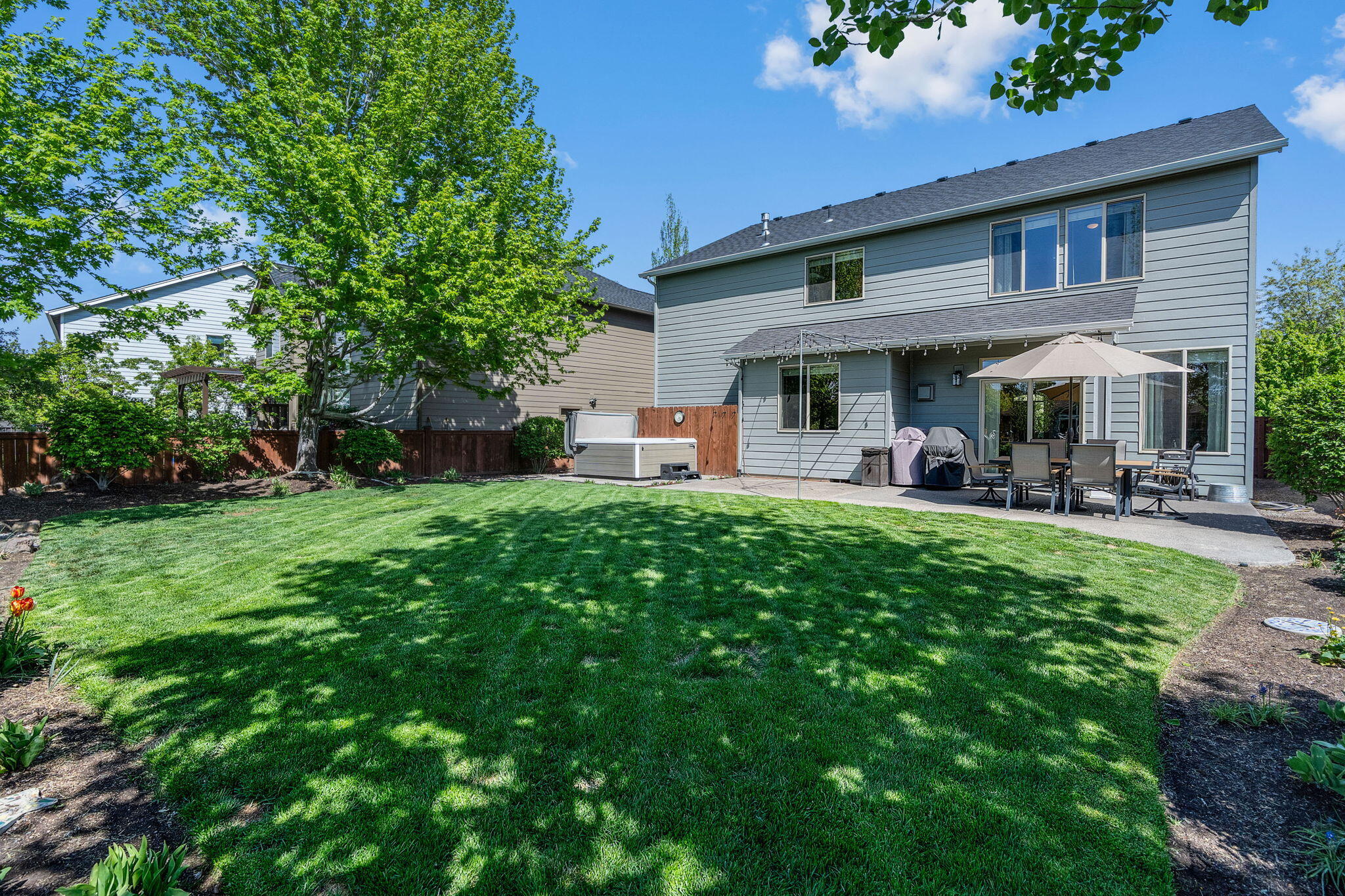 Lava Ridges - Residential