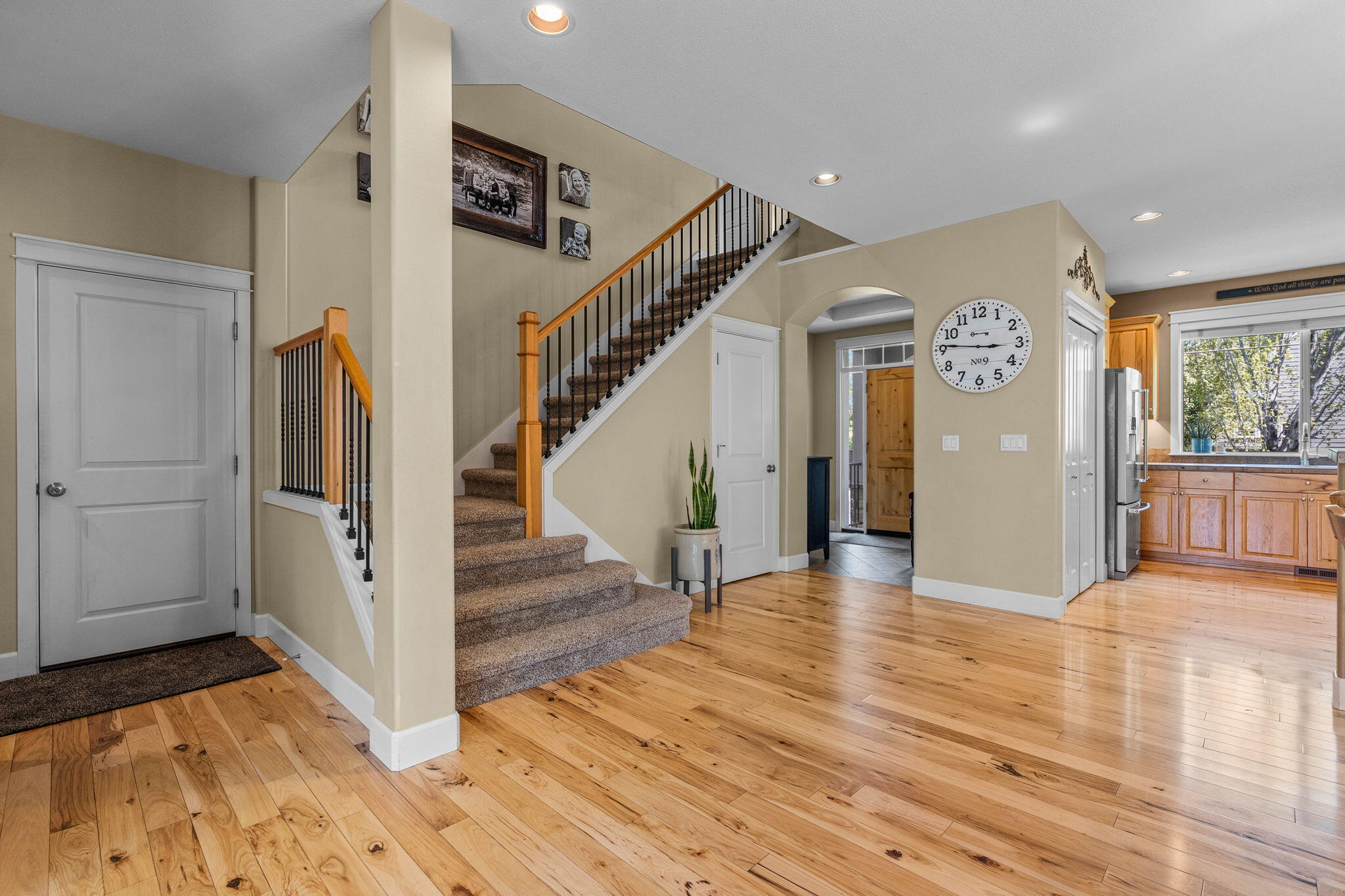 Lava Ridges - Residential