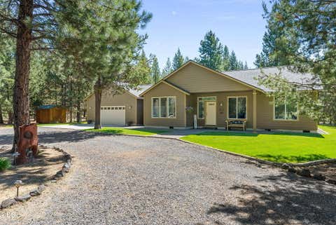 Tiny photo for 147853 Mabel Drive, La Pine, OR 97739 (MLS # 220226002)