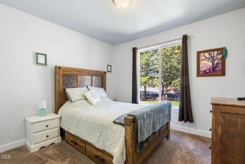 Tiny photo for 147853 Mabel Drive, La Pine, OR 97739 (MLS # 220226002)