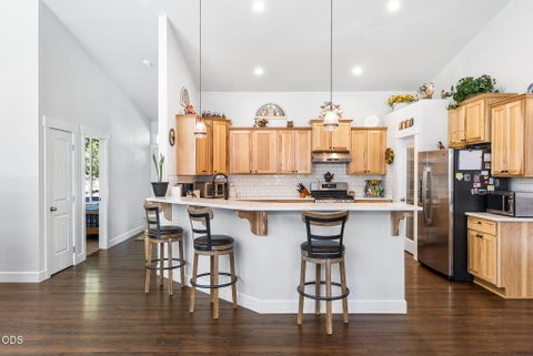 Tiny photo for 147853 Mabel Drive, La Pine, OR 97739 (MLS # 220226002)