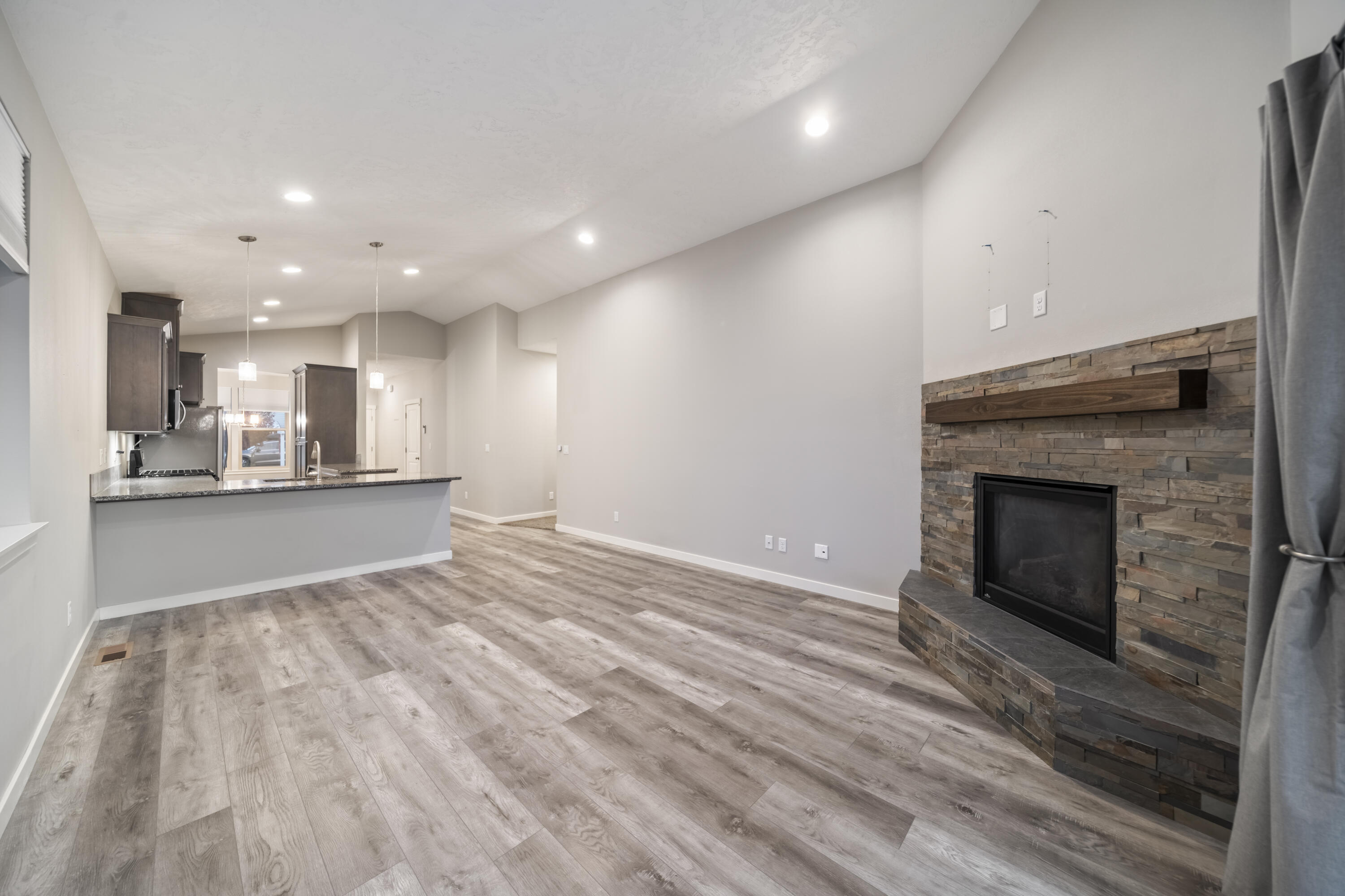 Fieldstone Crossing - Residential