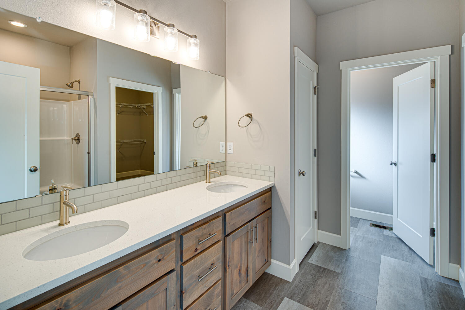 Canyon Rim Village - Residential