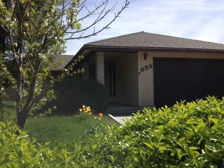 Great established neighborhood and a cute and clean ranch style home with new kitchen make over with newer appliances and counters. New vinyl, new carpet, and best of all a brand new roof. The home is situated on almost one fifth of an acre. The backyard is big enough to have a king size party to entertain family and friends. Along with all this is an extra long and wide RV parking area that is paved. This home is move in ready.