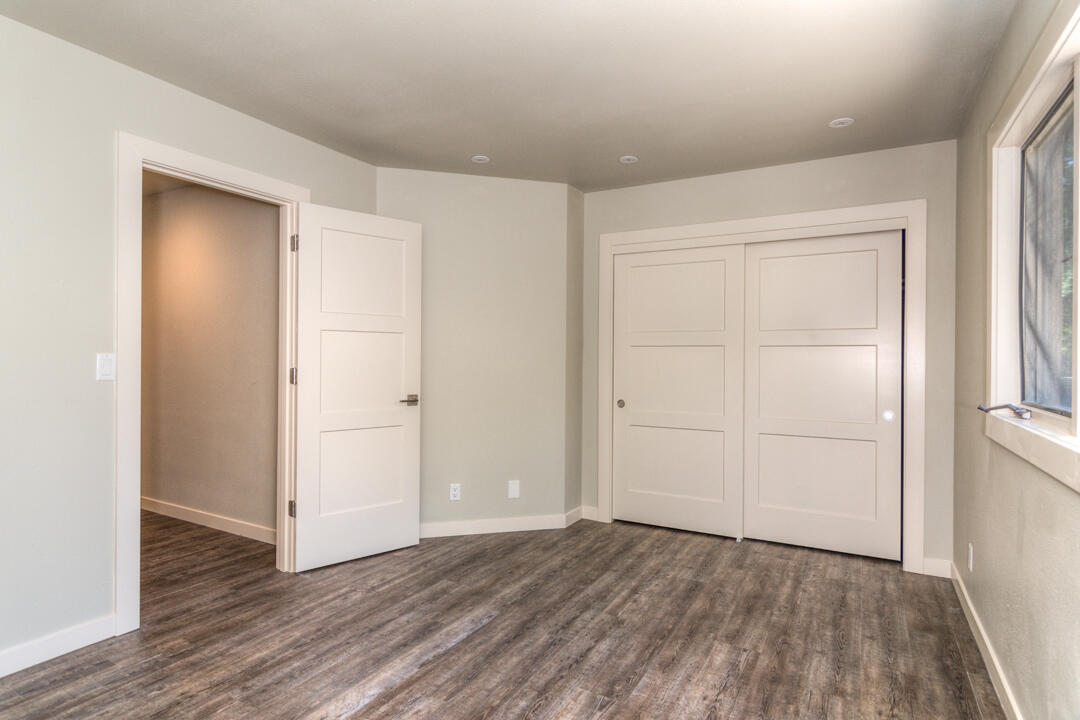 River Village - Residential