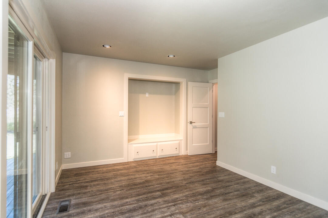 River Village - Residential