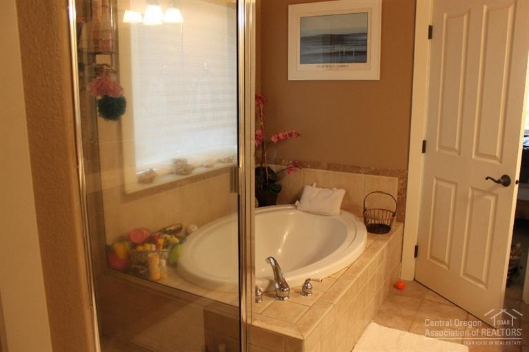 Elkhorn Ridge - Residential