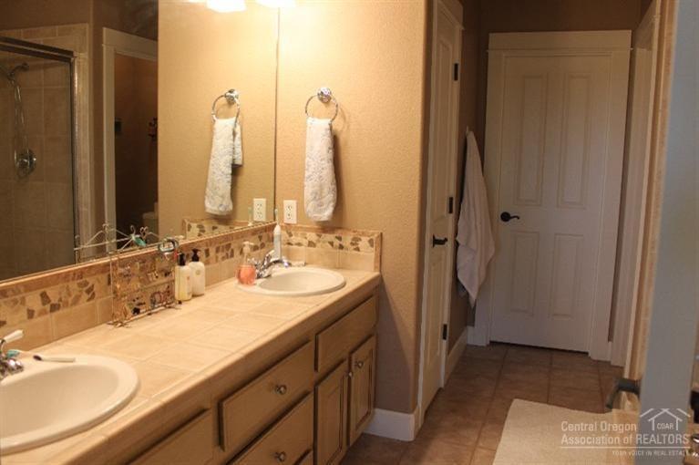 Elkhorn Ridge - Residential