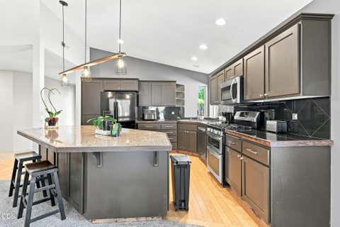 Tiny photo for 3460 Poppywoods Drive, Medford, OR 97504 (MLS # 220226876)