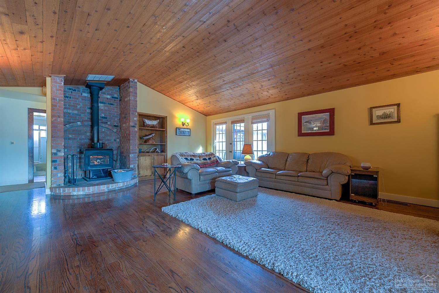 Glacier View - Residential