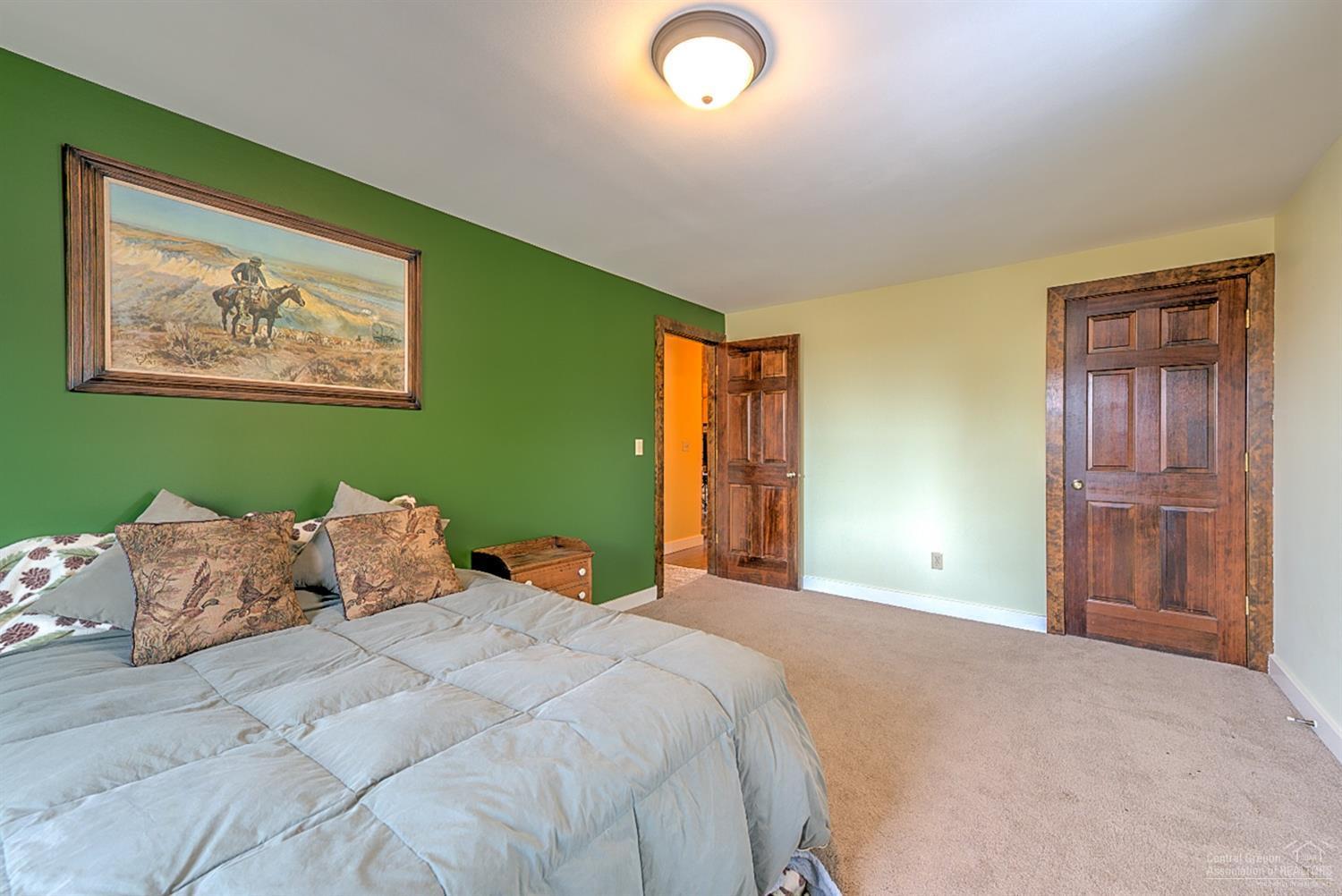 Glacier View - Residential