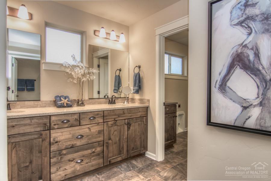 McCall Landing - Residential