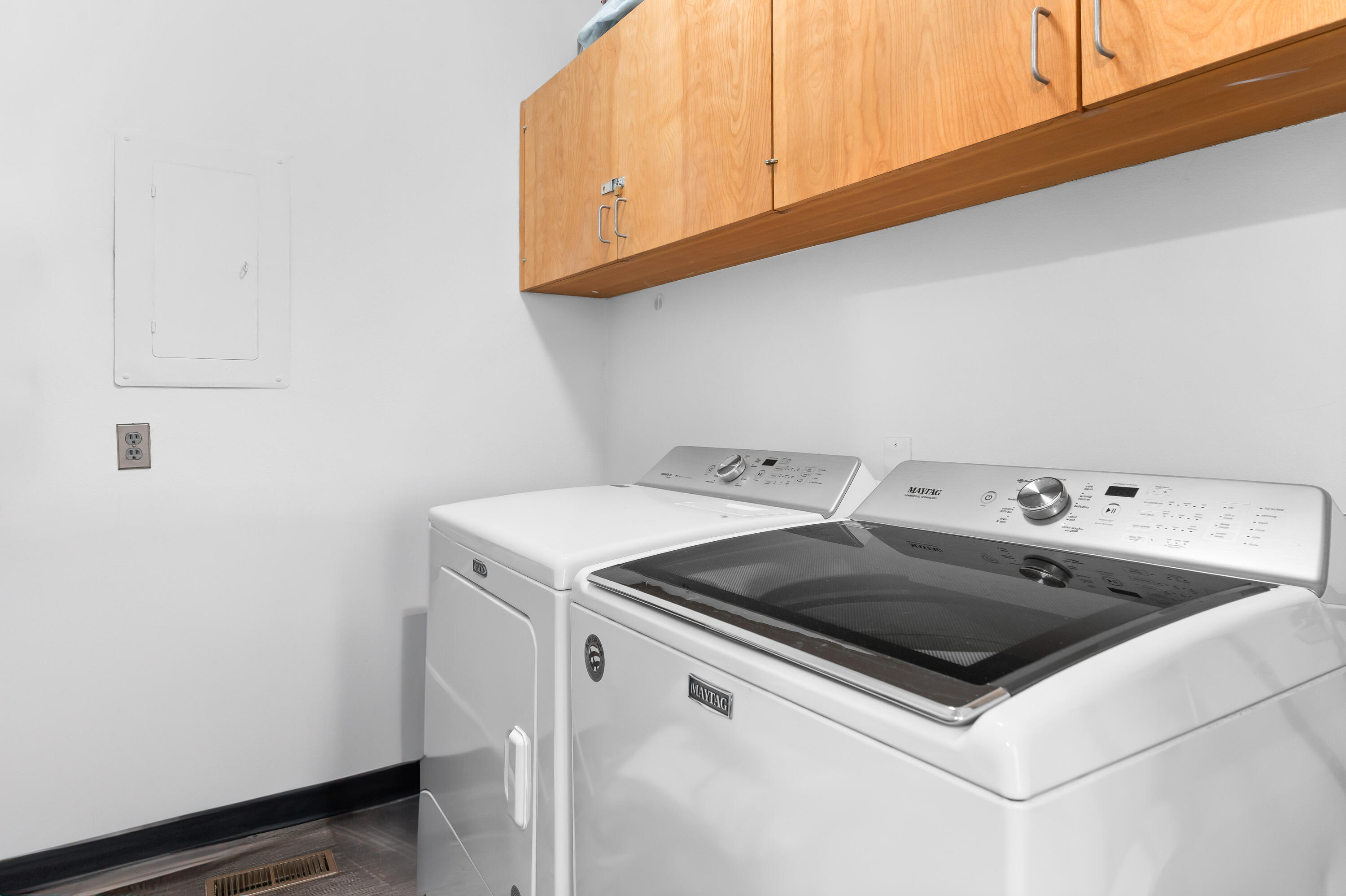 Meadow House - Residential