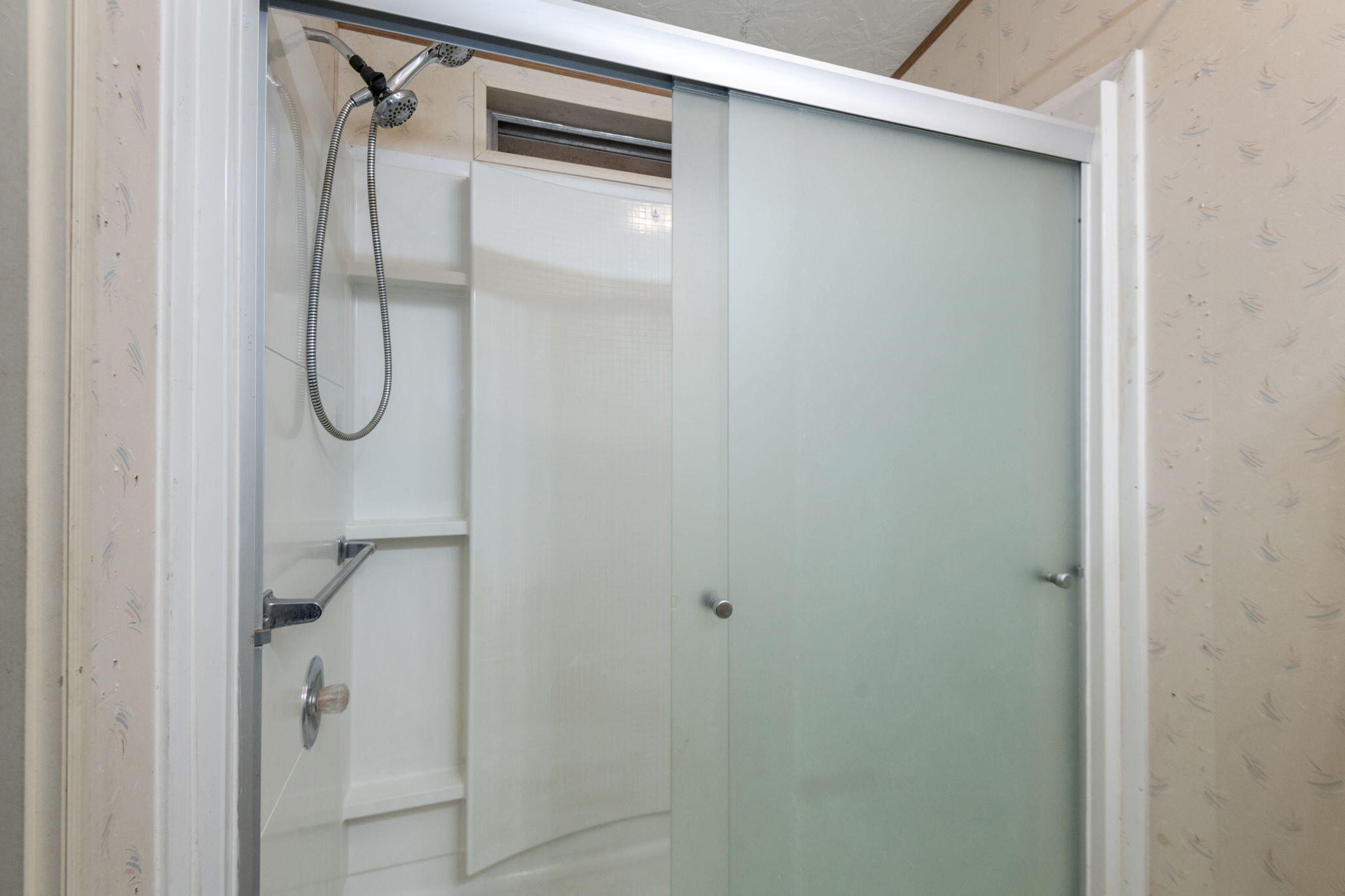 Cw Reeve Resort - Residential