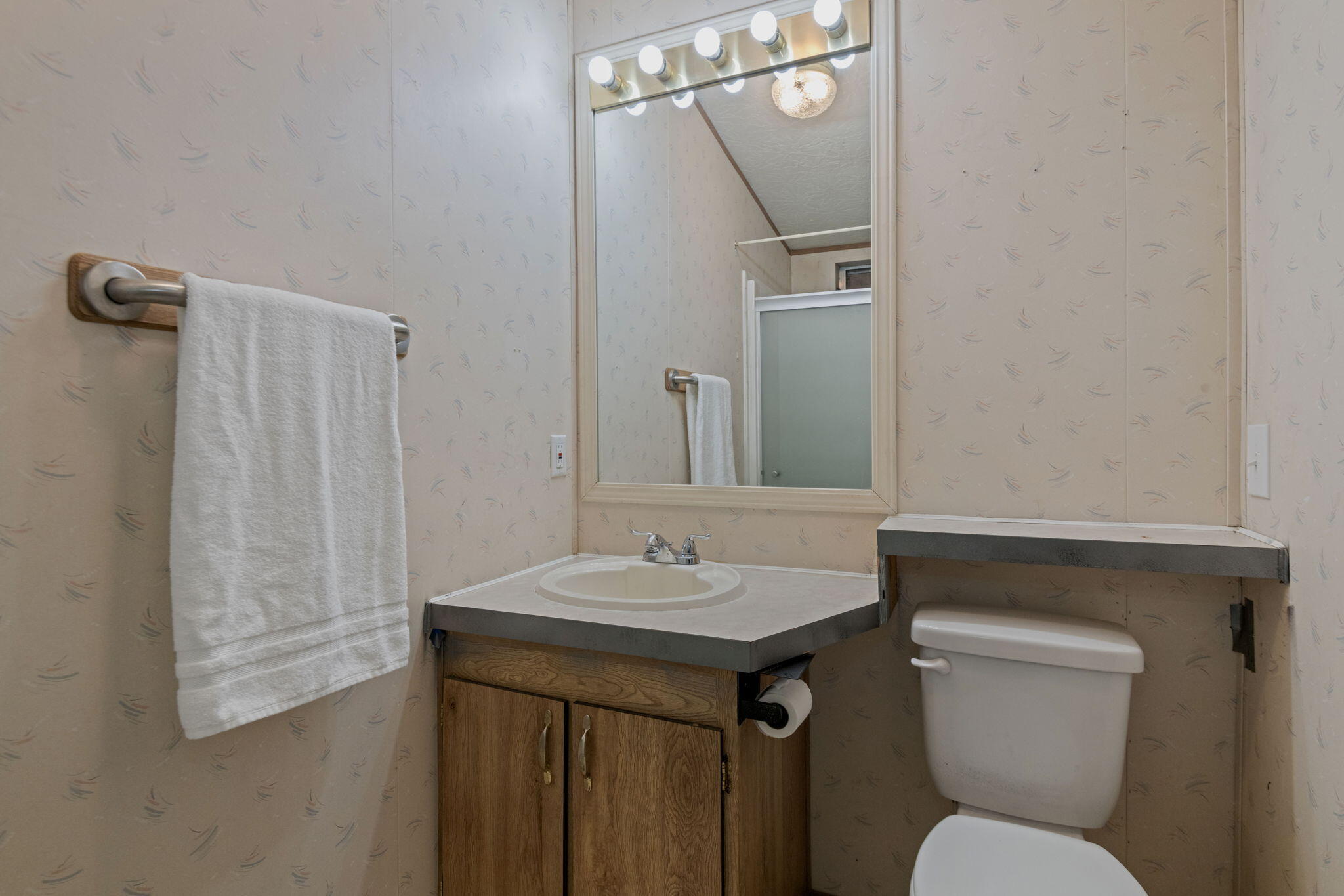 Cw Reeve Resort - Residential