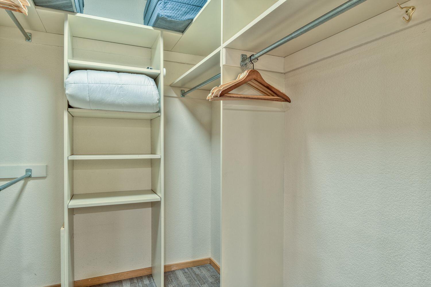 Fairway Point Villag - Residential