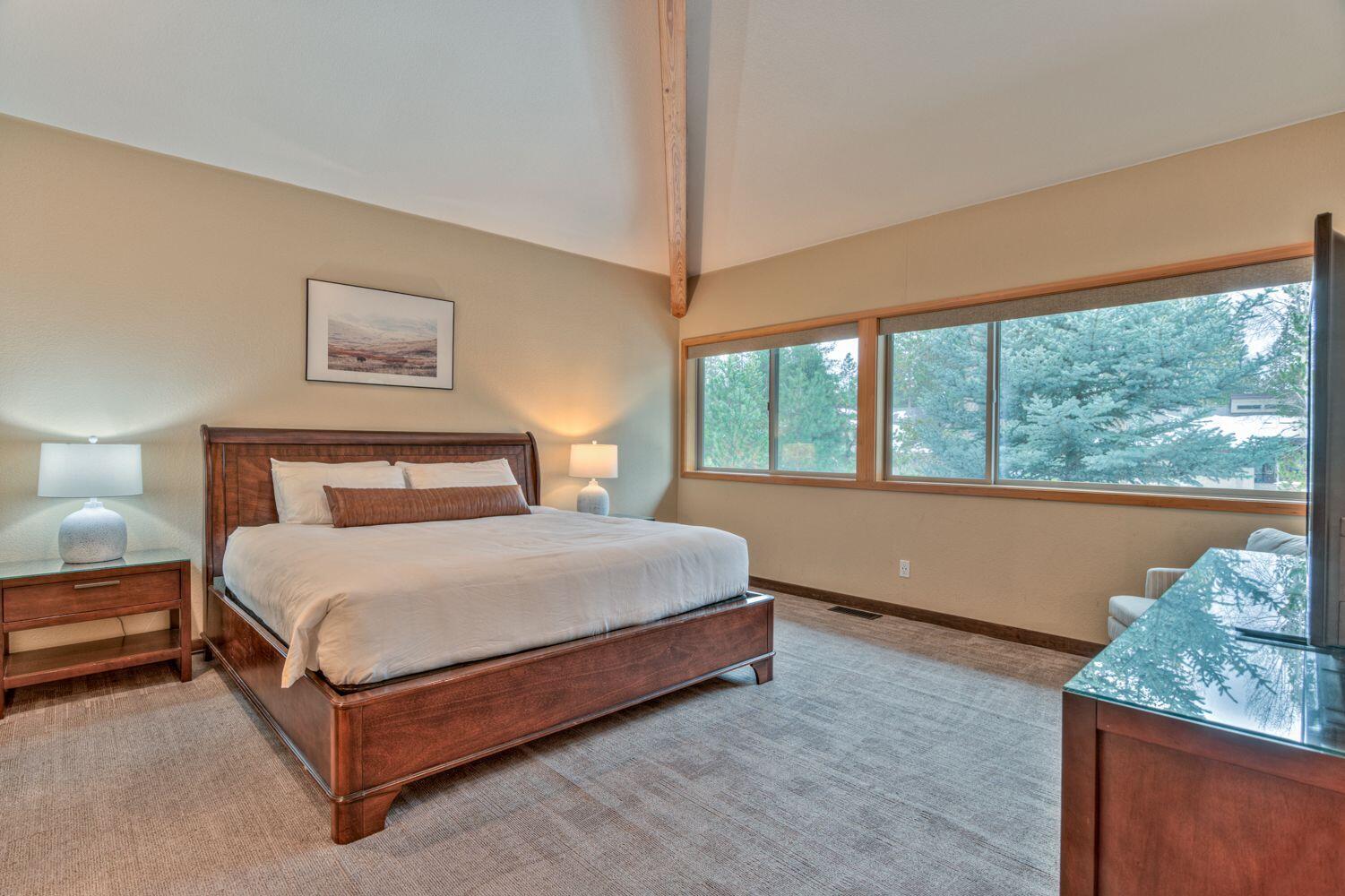 Fairway Point Villag - Residential