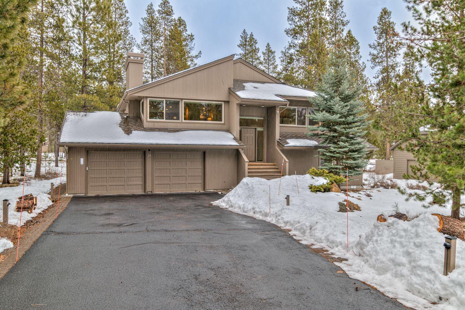 Fairway Point Villag - Residential