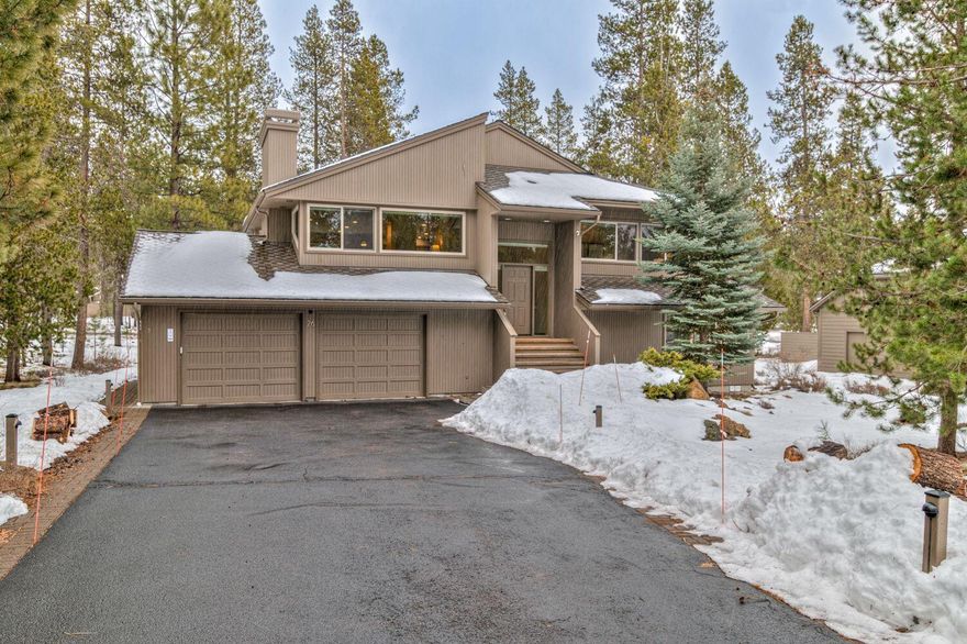 If you've been searching for an updated home offering a beautiful blend of comfort, Northwest style and amenities...here it is! A artisan-stone gas fireplace welcomes you with warmth during cold months. Vaulted ceilings, an open living area floor plan, and large rooms provide a sense of spaciousness, as natural light and pine forest views pour in through large windows. Bring family and friends together in the remodeled kitchen featuring granite countertops, custom cabinetry, wine bar, and a large island with seating. Large bedrooms offer space, comfort and privacy for everyone. And you'll find more than just beautiful interiors: a private hot tub area off the master wet room as well as upstairs and downstairs decks invite you outdoors to enjoy all the trails, amenities and natural beauty of Sunriver. Don't miss this truly unique opportunity!