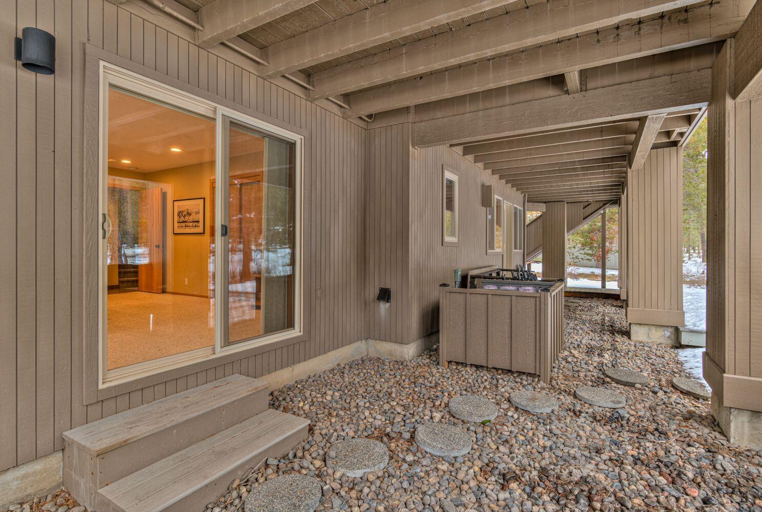 Fairway Point Villag - Residential