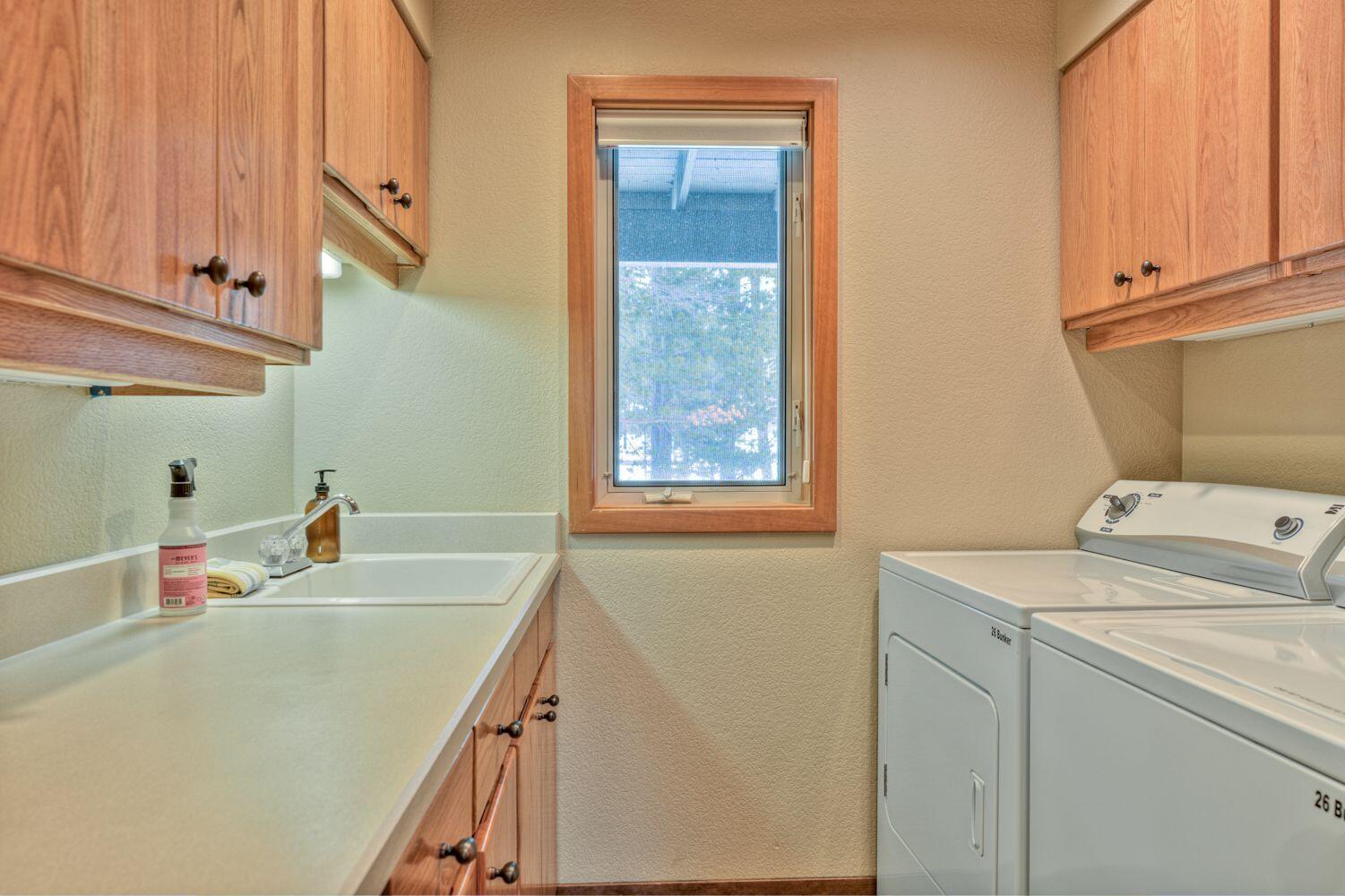 Fairway Point Villag - Residential