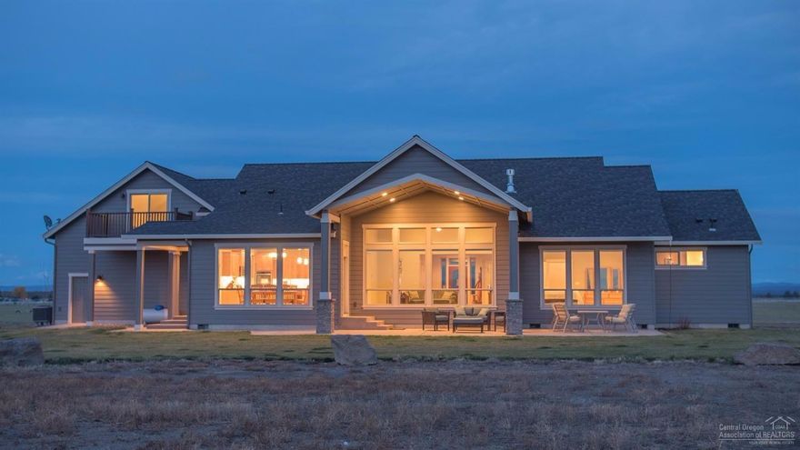 Horsell Rd Farm boasts 474 contiguous acres w/ 392 acres of irrigation, 6 pivot lines, 2 pumping stations, 68' x 176' hay barn, 40' x 60' shop w/ two 24' equipment sheds. Home features 4 beds, 2 baths, 2879 sq ft, slab granite counters throughout, large pantry, mud room, laundry room, office, covered patio, heat pump w/ AC. North unit of 317 acres w/260 irrigated (with shop & barn) or South unit of 160 acres w/125 irrigated (with house) could be available separately. Full line of farm equipment available.