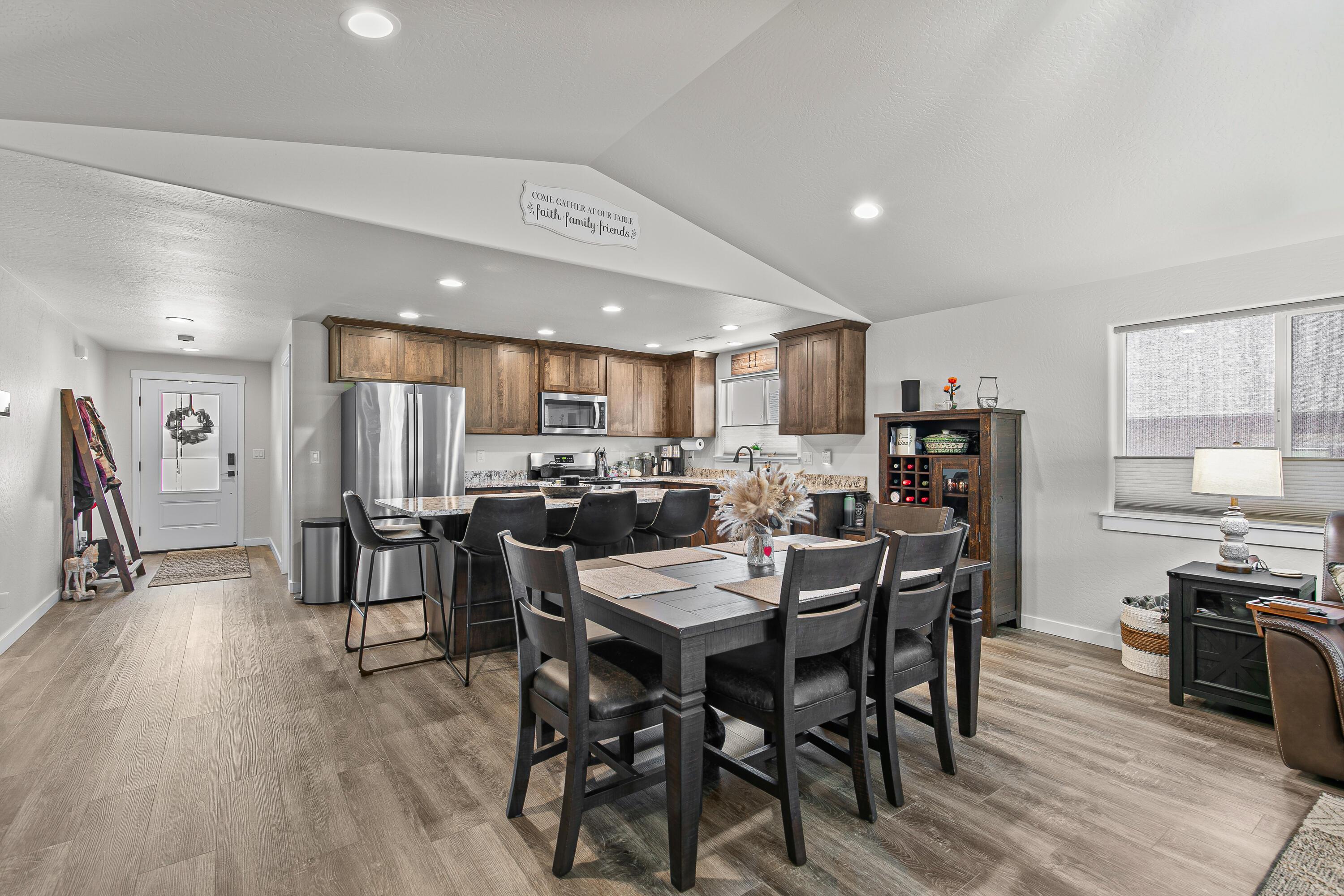 Eagle Point Meadows - Residential