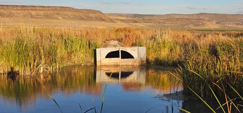 Tiny photo for 22566 Highway 140, Adel, OR 97620 (MLS # 220210443)