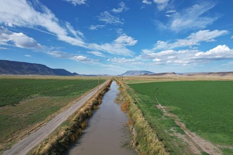 Tiny photo for 22566 Highway 140, Adel, OR 97620 (MLS # 220210443)