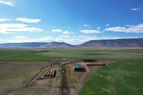 22566 Highway 140 Adel OR 97620