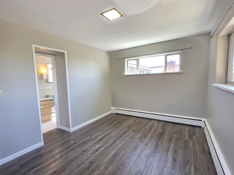 Tiny photo for 535 Pacific Terrace, Klamath Falls, OR 97601 (MLS # 220219524)