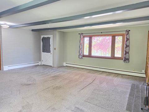 Tiny photo for 535 Pacific Terrace, Klamath Falls, OR 97601 (MLS # 220219524)