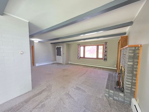 Tiny photo for 535 Pacific Terrace, Klamath Falls, OR 97601 (MLS # 220219524)