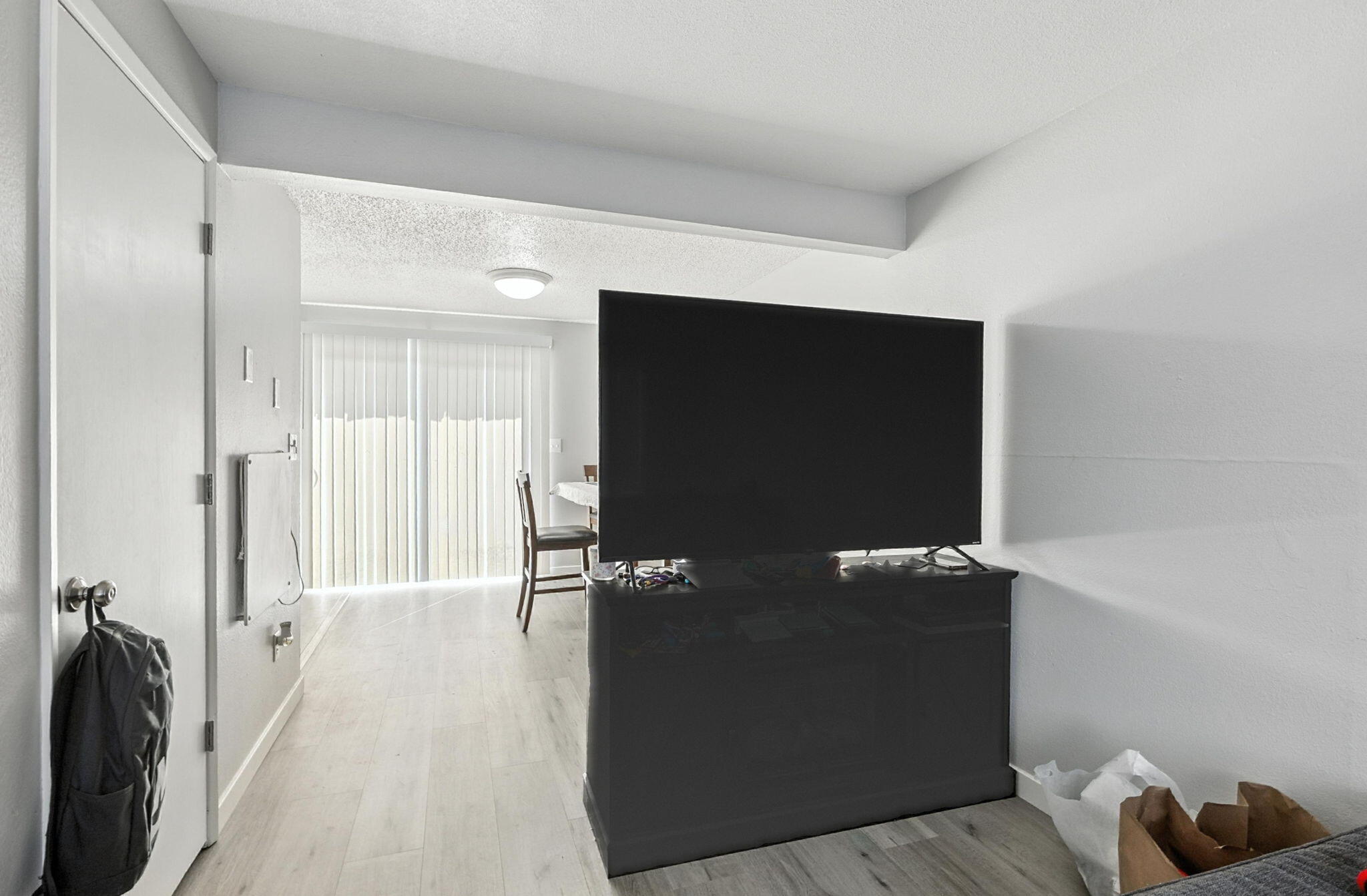 April Addition To The City Of Phoenix - Residential Income