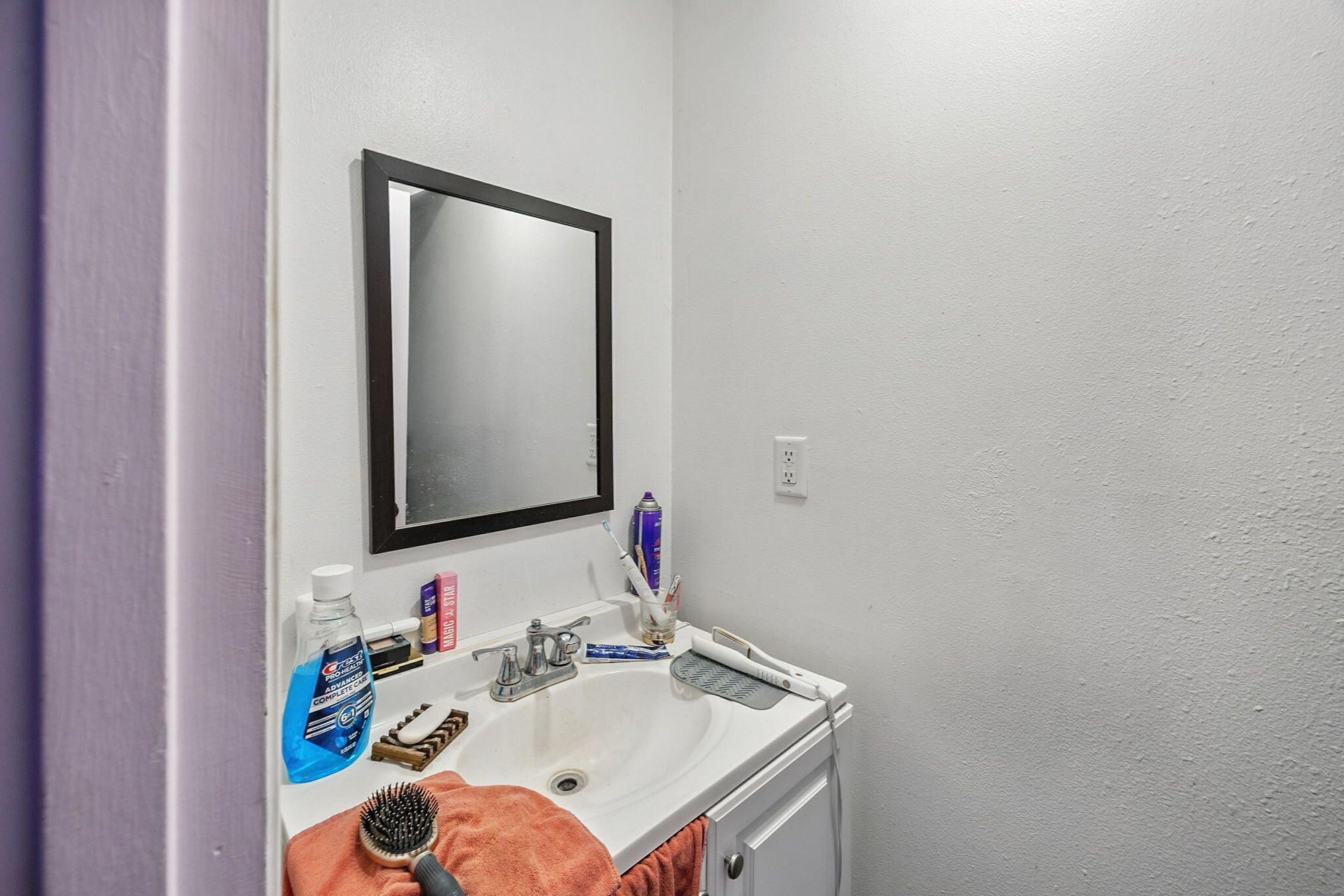 April Addition To The City Of Phoenix - Residential Income