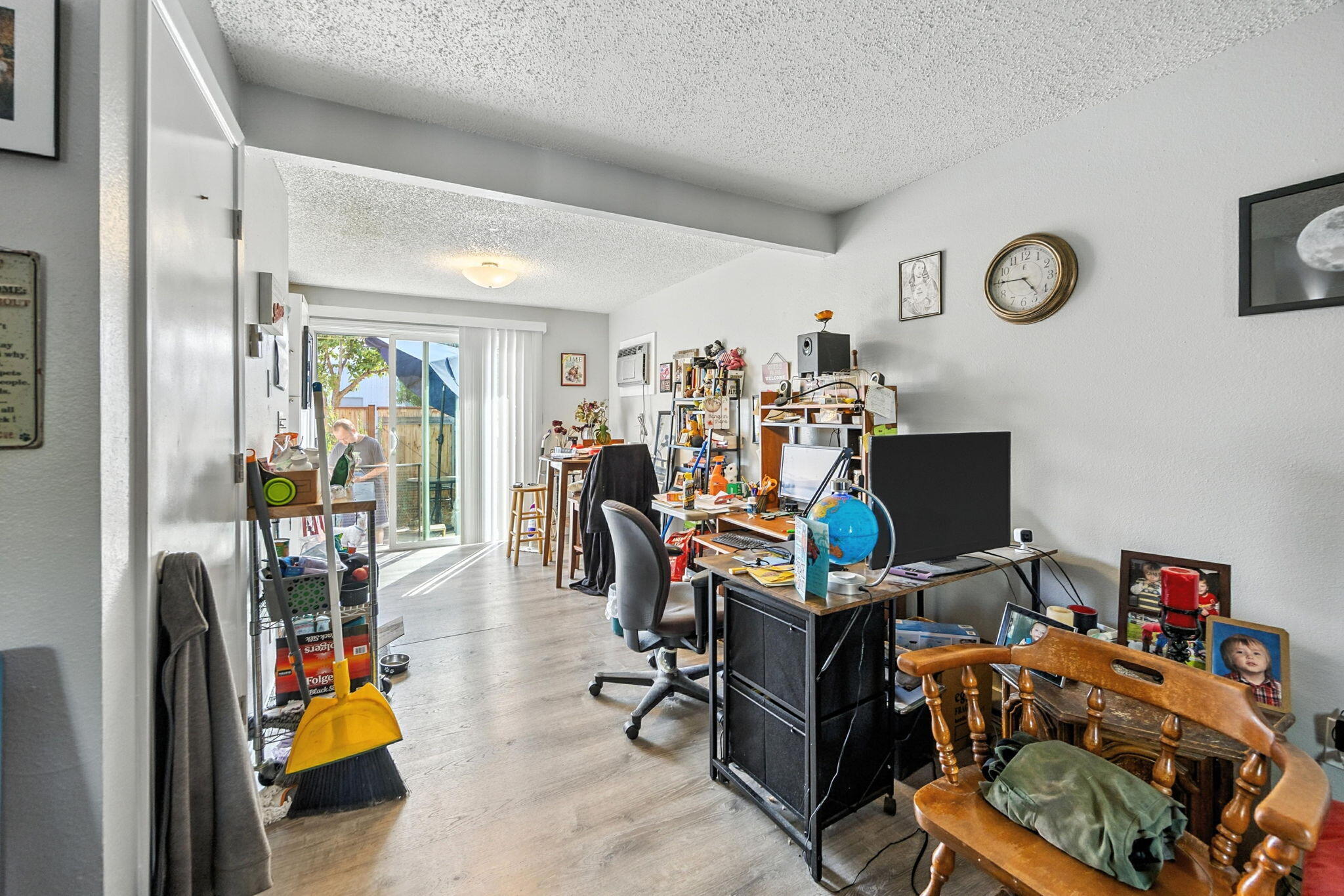 April Addition To The City Of Phoenix - Residential Income