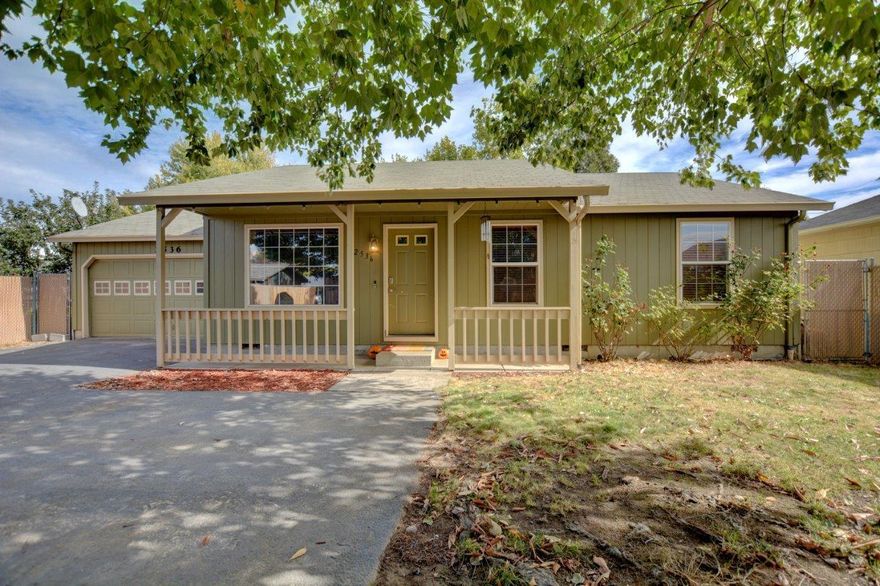 Welcome home! This beautiful 1,080 sq ft home features 3 bedrooms and 2 full bathrooms, an open kitchen/dining room with plenty of counter space, storage, and island. The two car garage and paved driveway provide plenty of parking. Upgrades include new flooring, paint and A/C unit. Centrally located within minutes from downtown Medford or Central Point. This is a must see!