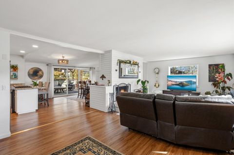 Tiny photo for 2241 Dellwood Avenue, Medford, OR 97504 (MLS # 220212035)