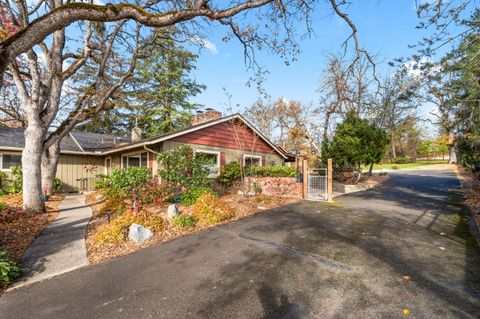 Tiny photo for 2241 Dellwood Avenue, Medford, OR 97504 (MLS # 220212035)